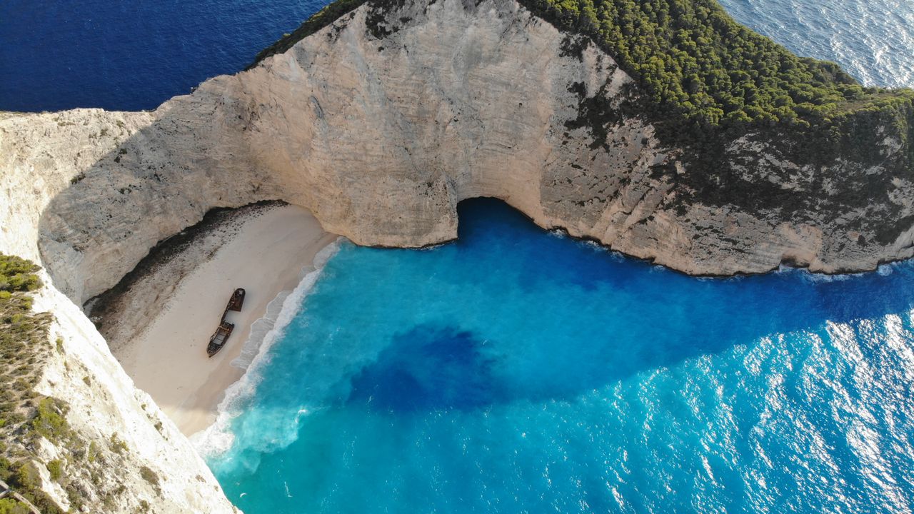 Choosing a month for Zakynthos