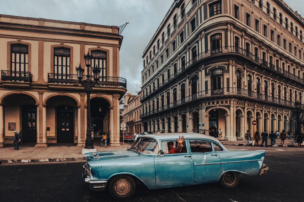 Choosing a season for Havana