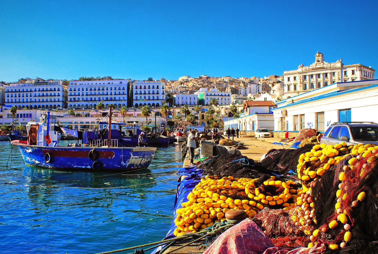 Where Algiers markets become part of the holiday