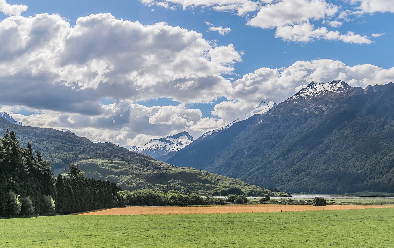 Southern Alps / Kā Tiritiri o te Moana