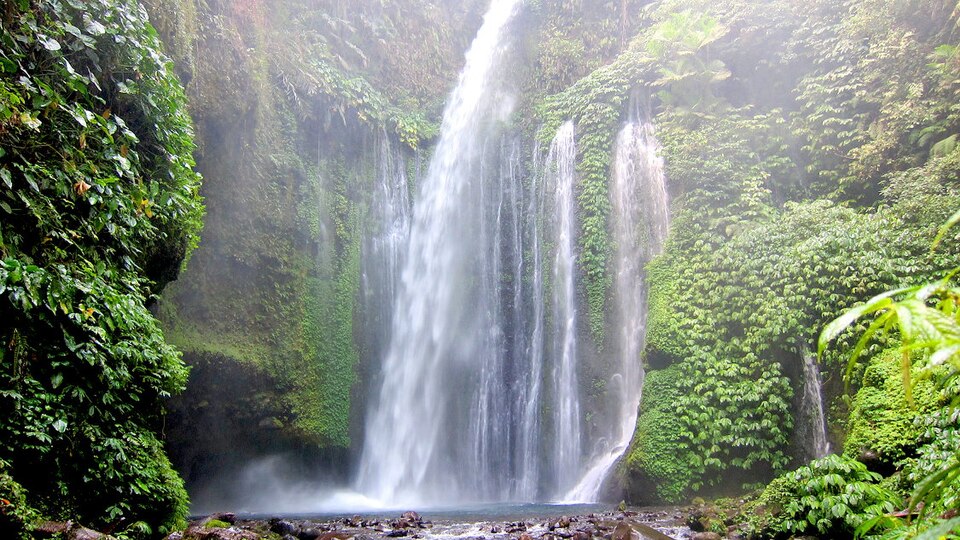 Senaru Waterfall