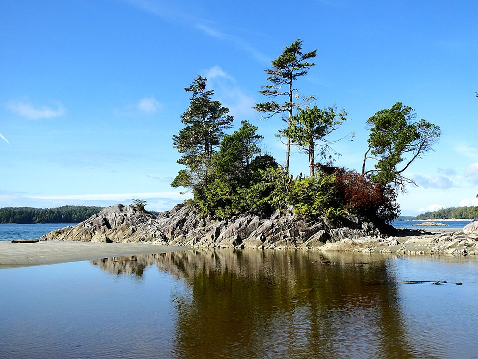 High tide island